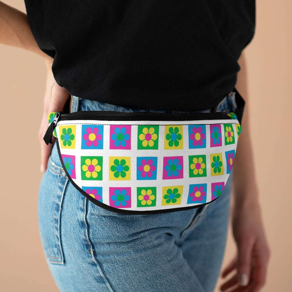 Fanny Pack Daisies
